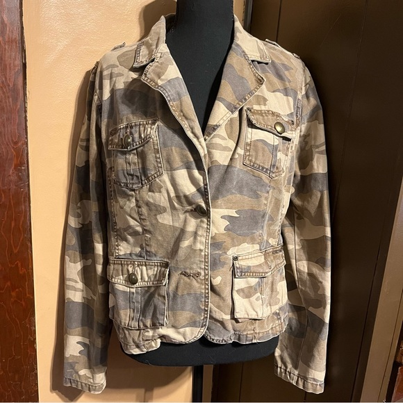 Faded Glory Other - Vintage Faded Glory Camouflage Army Jacket